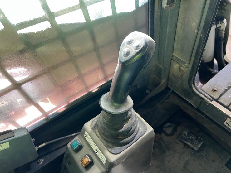 takeuchi-tl150-image-26