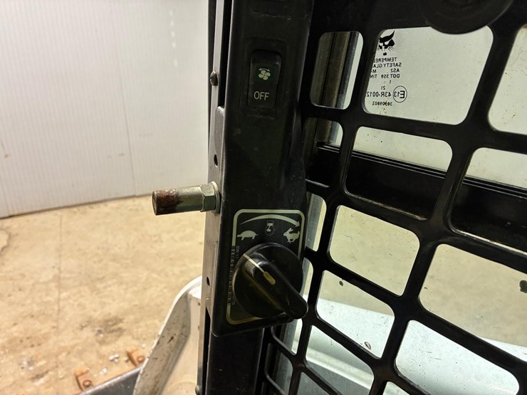 bobcat-t770-image-22