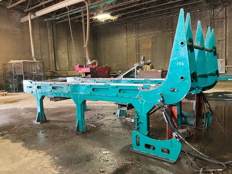 #106-•-2014-wood-mizer-log-deck-image-3