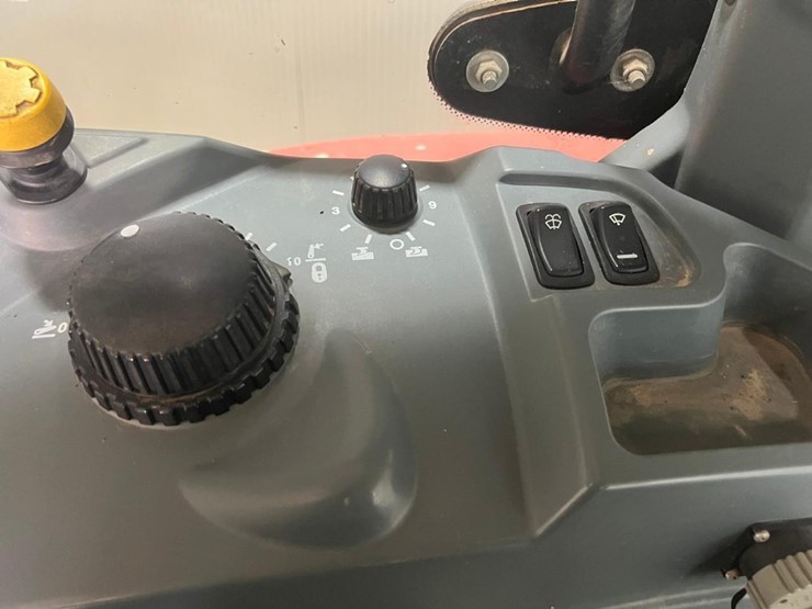 mccormick-x60.40-image-31