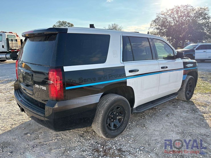 2018-chevrolet-tahoe-image-3