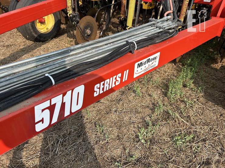 2008-bourgault-5710-59-image-88