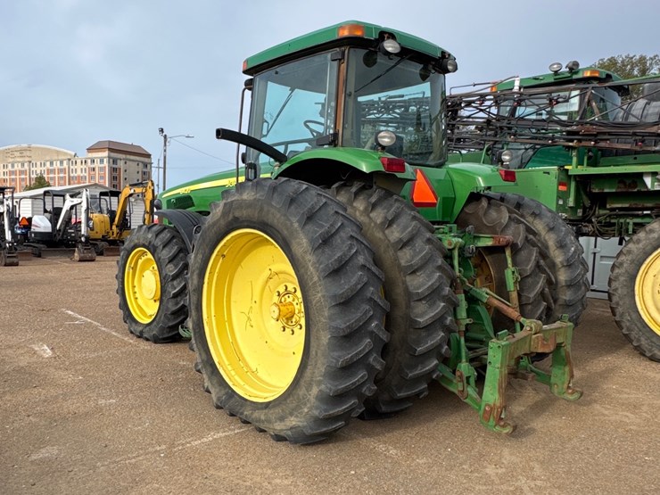 john-deere-8420-image-8