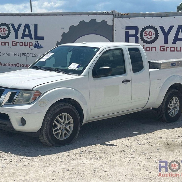 2017 NISSAN FRONTIER