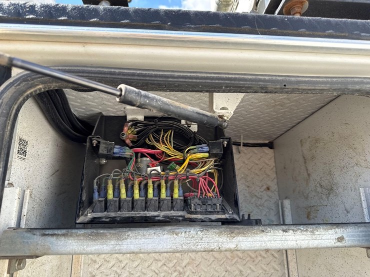 2018-kenworth-t270-image-14