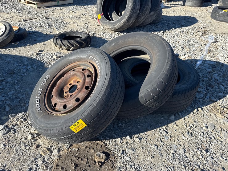 #5035-•-lot-of-(3)-miscellaneous-tires-inv#-5035-image-1