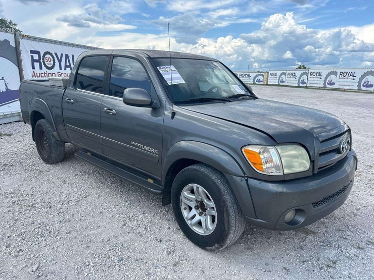 2005-toyota-tundra-image-2