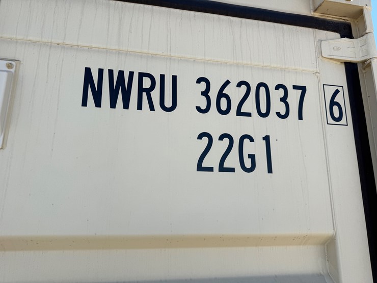 #24598-•-20'-shipping-container-nwru3620376-image-10