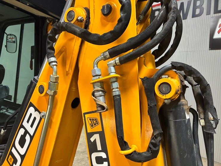 jcb-1cxt-image-20