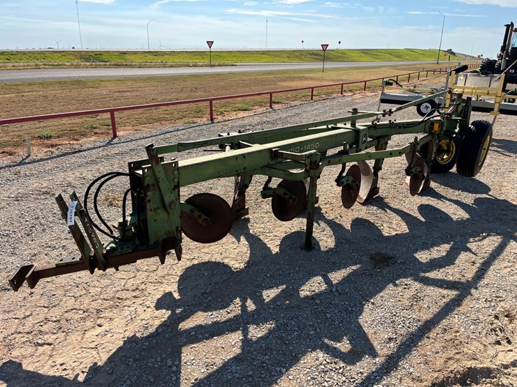 john-deere-1350-image-1