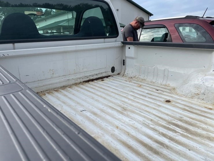 2000-ford-f250-xl-image-14