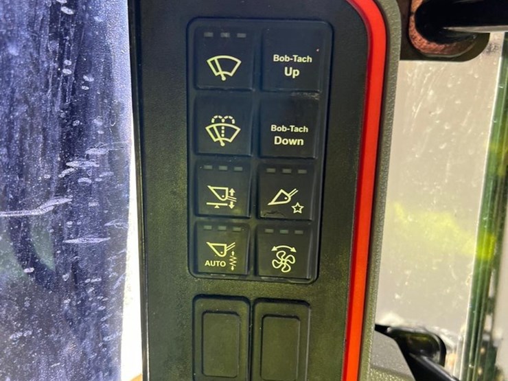 2023-bobcat-t66-image-29