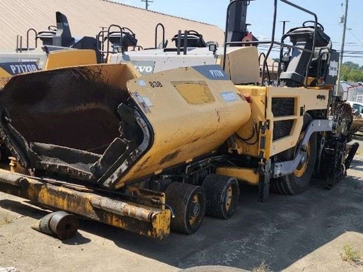 2015-volvo-p7170-image-3