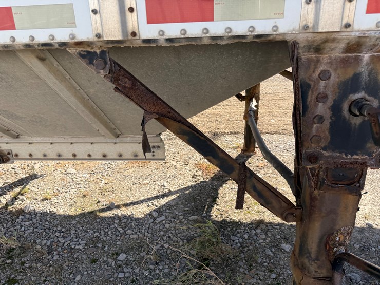 2011-merritt-42-image-56