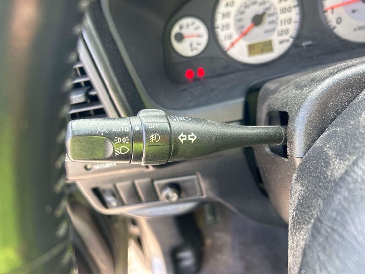 2001-nissan-pathfinder-image-16