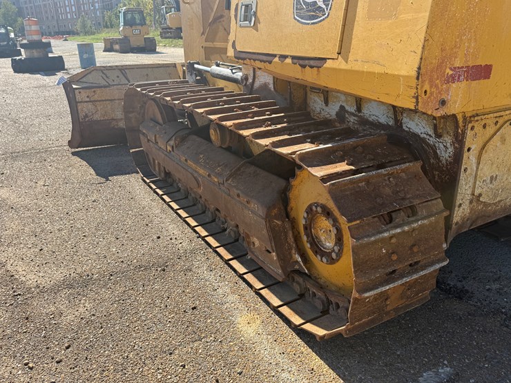 deere-650k-xlt-image-11