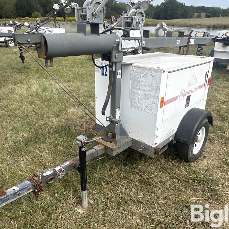 2011 MAGNUM MLT3060M