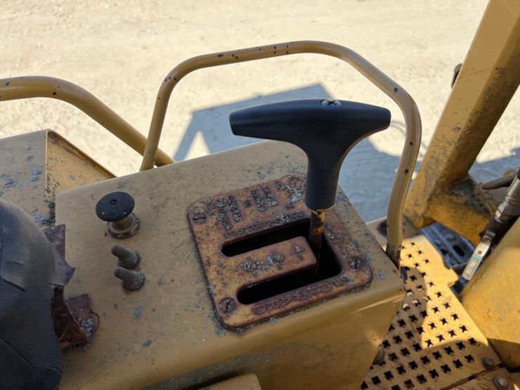 caterpillar-935b-image-30