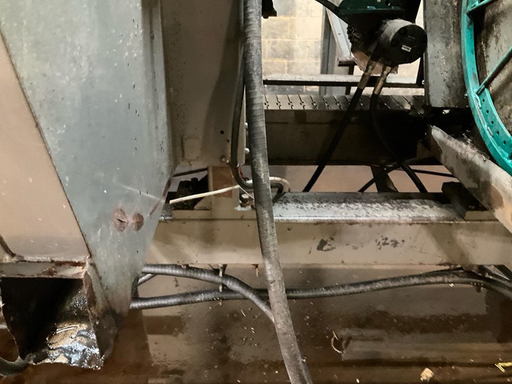 #130-•-wood-mizer-pallet-lumber-resaw-image-39