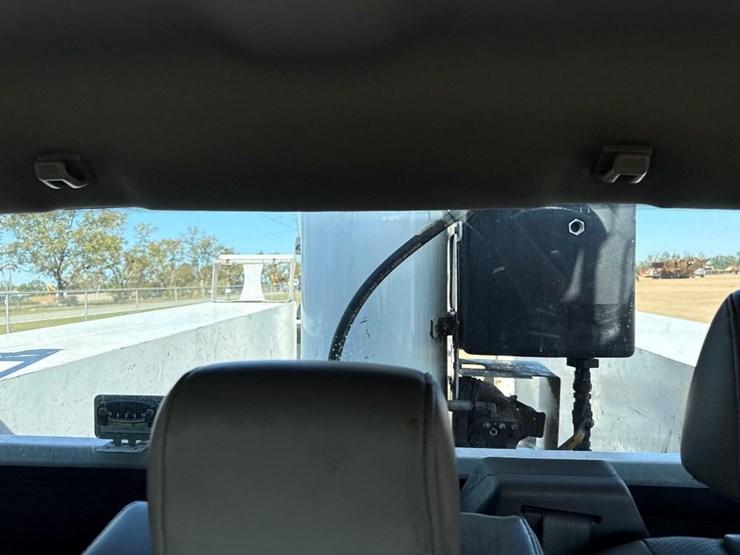 2017-ford-f450-xl-image-31