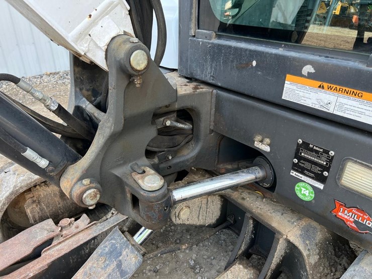 bobcat-e55-image-15