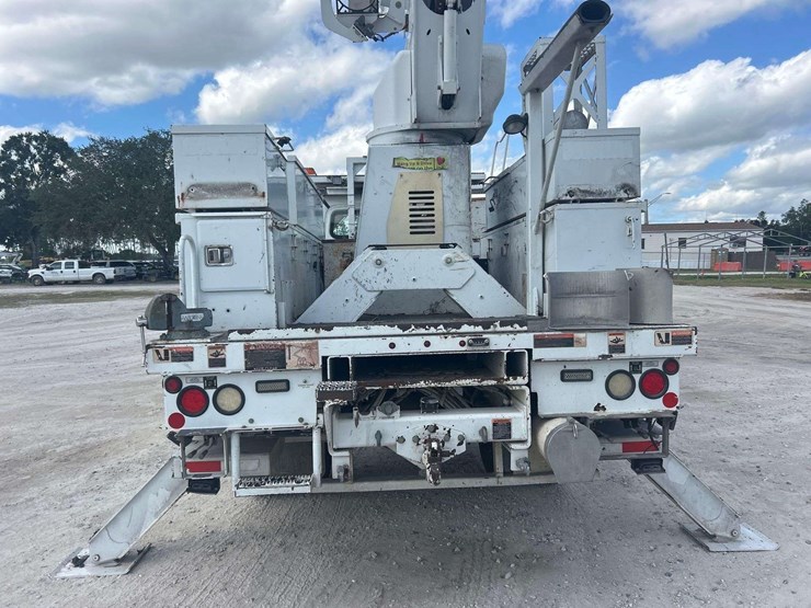 2016-freightliner-m2-106-altec-am50-50ft-bucket-truck-image-51