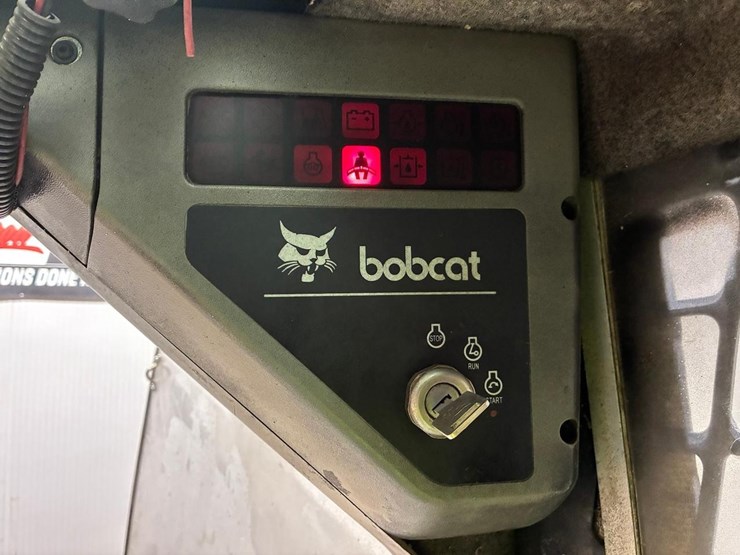 bobcat-t140-image-27