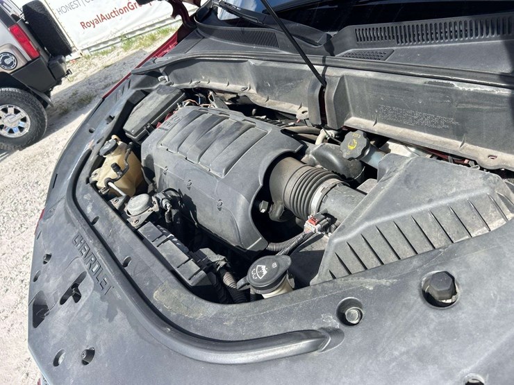 2012-chevrolet-traverse-image-7