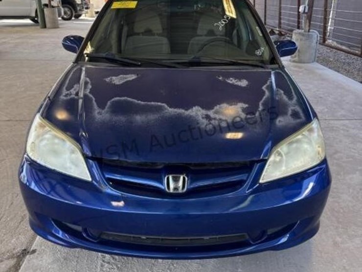 2005-honda-civic-sdn-image-3