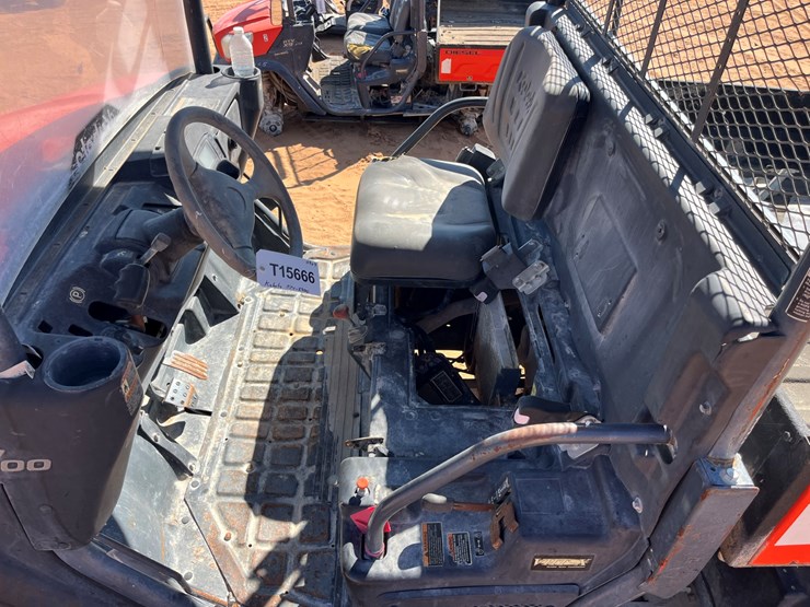 2013-kubota-rtv-x900-image-8