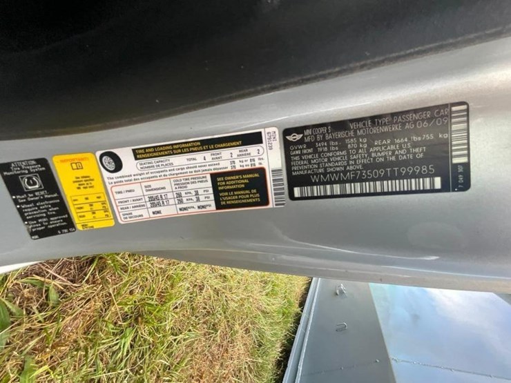 2009-mini-cooper-s-(6-spd,-miles-read-188830,-image-20