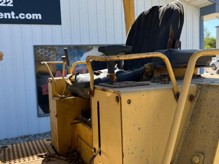 caterpillar-935b-image-26