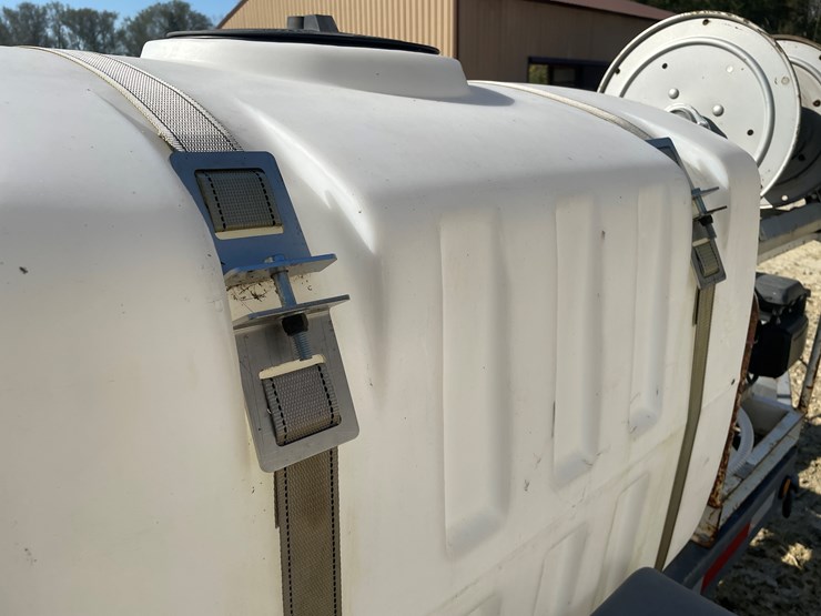 #1039-•-single-axle-water-pump-trailer-image-19