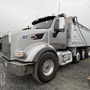 2015 PETERBILT 567