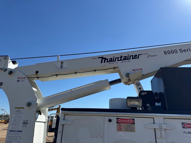 2017-ford-f550-xl-image-28