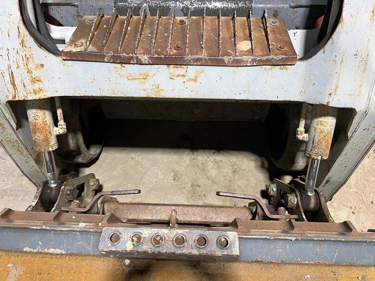 takeuchi-tl130-image-10