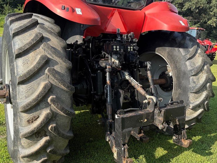 2014-case-ih-magnum-190-image-11