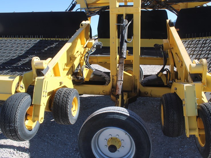 #2033-•-#2033--2015-phiber-hay-merger-image-7