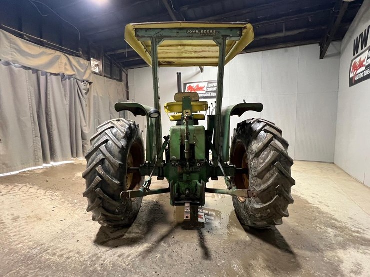 john-deere-4320-image-4