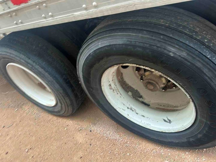 2000-great-dane-trailer-image-5