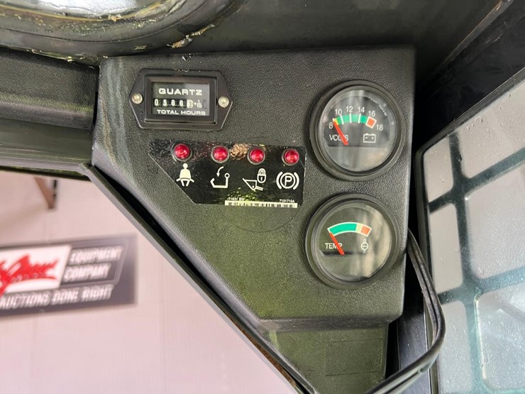 2014-bobcat-s70-image-19