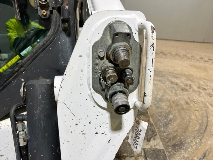 2019-bobcat-t650-image-11