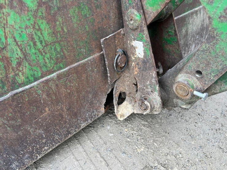 john-deere-4600-image-13