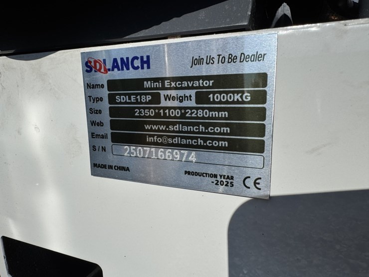 #4712-•-sdle-18-p-mini-excavator-image-9