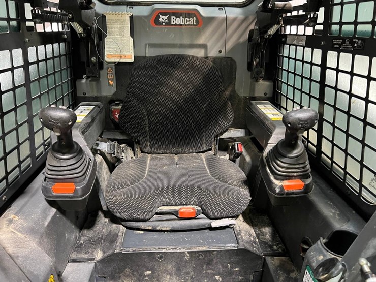 bobcat-t64-image-22