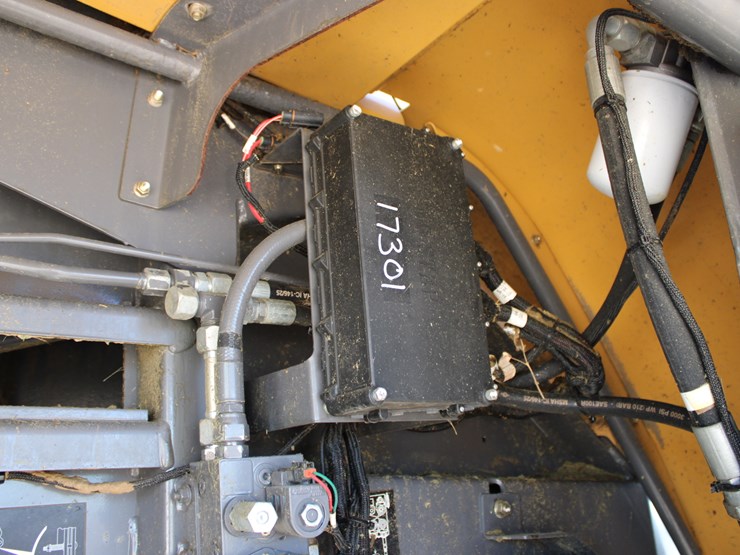 challenger-lb34b-image-77