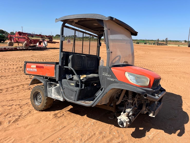 2013-kubota-rtv-x900-image-3