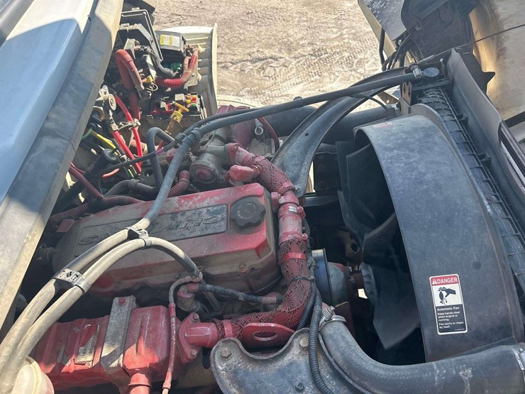 2013-freightliner-m2-106-altec-aa755-55ft-bucket-truck-image-9