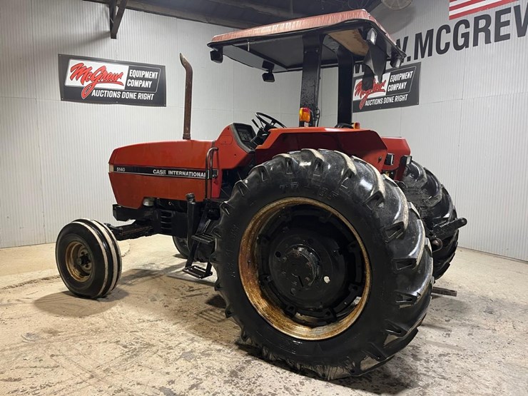 case-ih-5140-image-3