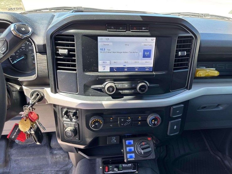 2023-ford-f150-image-19